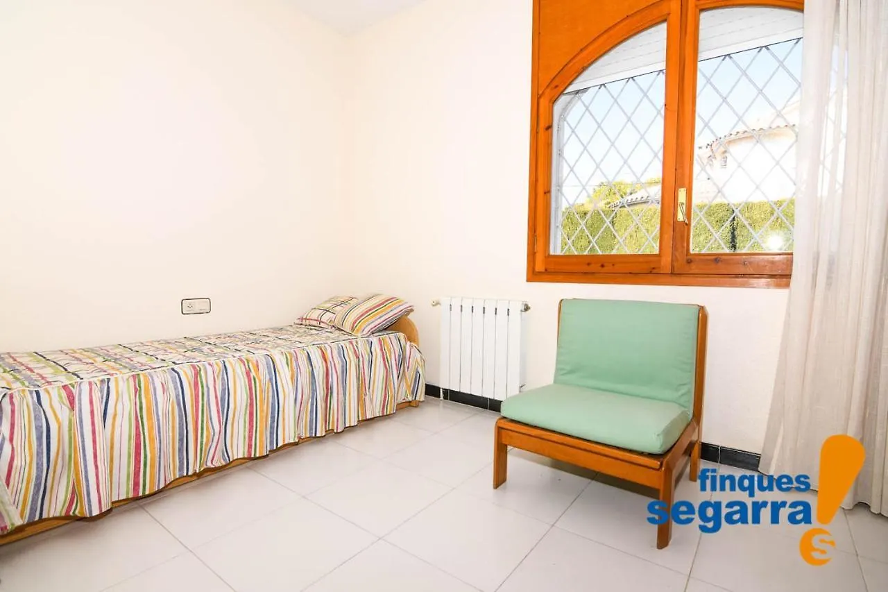 Holiday home Casa Amic Villa El Vendrell