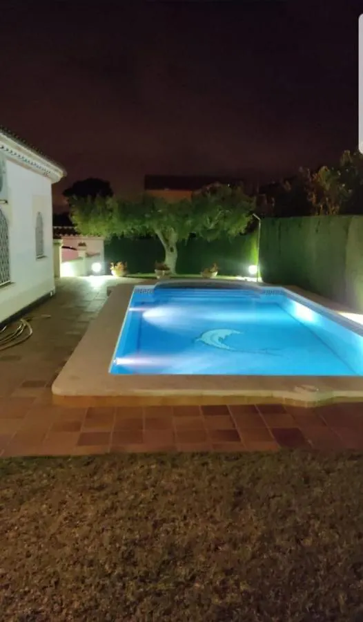 Casa Amic Villa El Vendrell 0*,